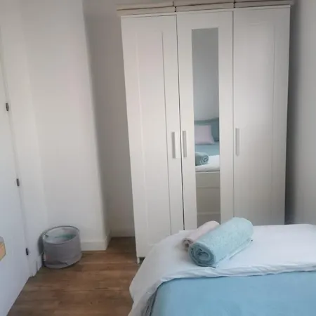 Roberta's Homestay szállás *